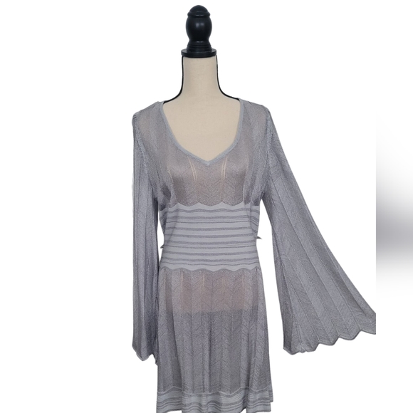 LIMITED EDITION: Silver Metalic Crochet Blouse/Short Mini Dress Size - XL (M-L) - Picture 1 of 5